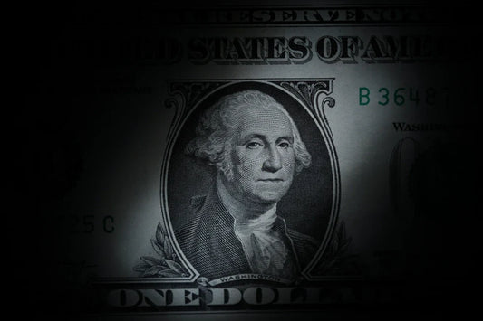 Strange sell-off in the dollar raises the specter of investors losing trust in the US under Trump
