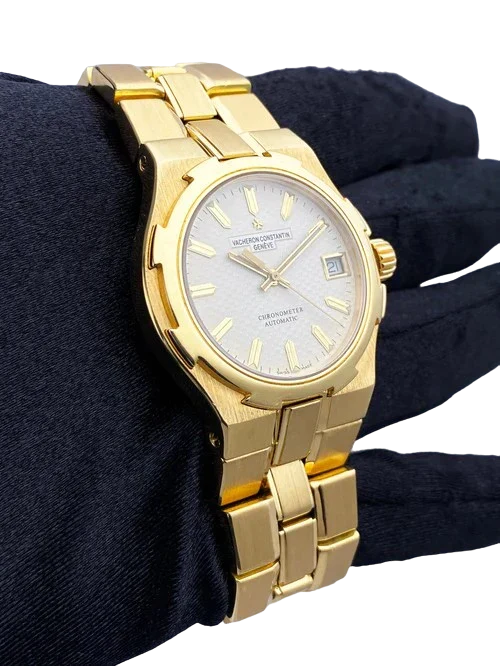 Vacheron Constantin Overseas 42050 18K Yellow Gold Mens Watch